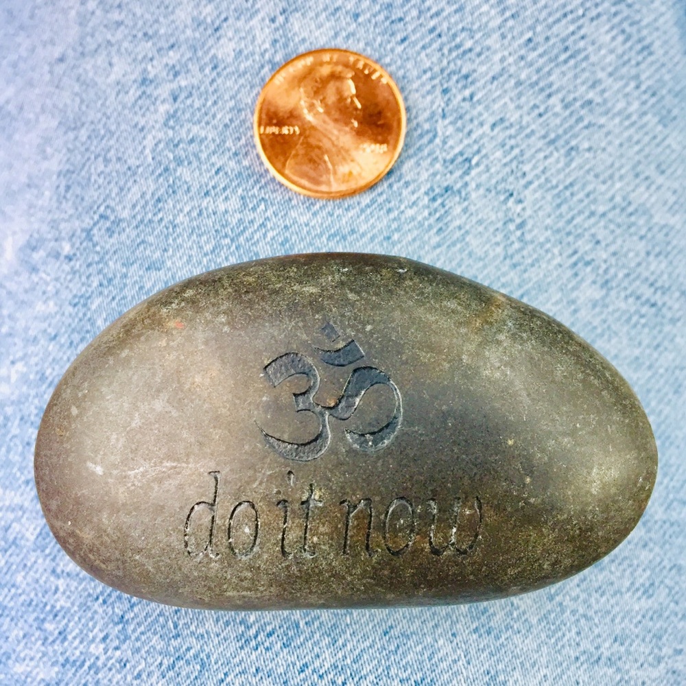 2/$30 “do it now” ROCK / STONE Paperweight | NEW - Picture 2 of 8